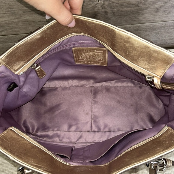 Coach East West F17727 Gallery Embossed Metallic Gold Leather Tote shoulder bag - Picture 11 of 12